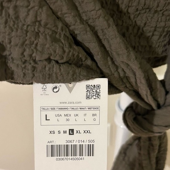 Zara crinkled textured dark olive green halter neck tie wrap top - Picture 11 of 11